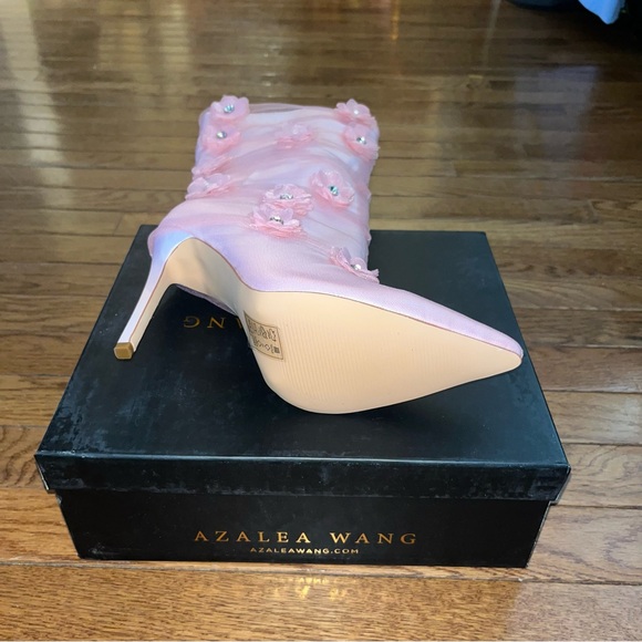 Azalea Wang Acacia Pointy Toe Floral Booties Pink Women’s Size 8 - Picture 10 of 13
